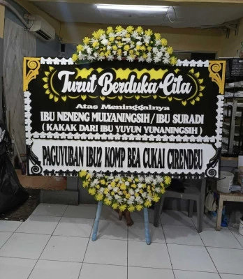 Papan Bunga di Sumberngepoh Lawang